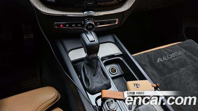 Volvo XC60 2세대 T6 Inscription, 2020 9