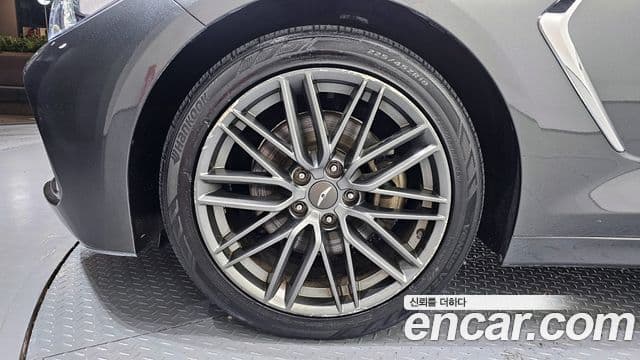 Genesis G70 Supreme, 2018 все фото