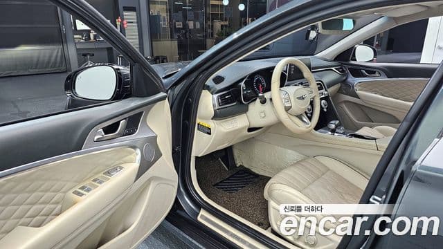 Genesis G70 Supreme, 2018 11