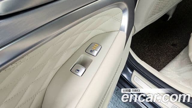 Genesis G70 Supreme, 2018 19