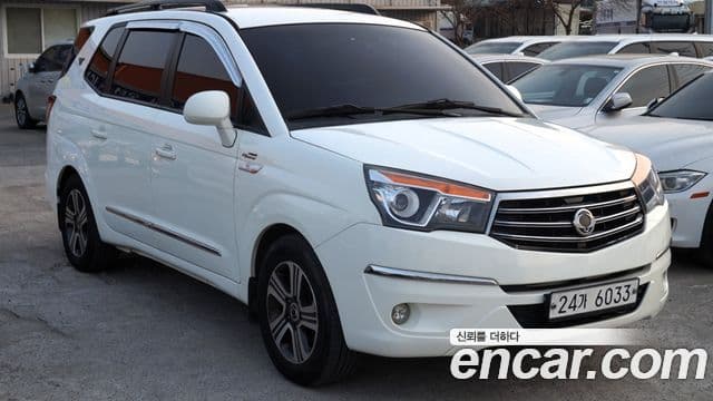 KG모빌리티(SsangYong) Korando 투리스모 4WD 11인승 Adventure 60th Edition, 2015 4