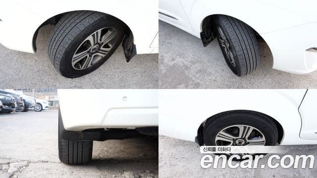 KG모빌리티(SsangYong) Korando 투리스모 4WD 11인승 Adventure 60th Edition, 2015 19