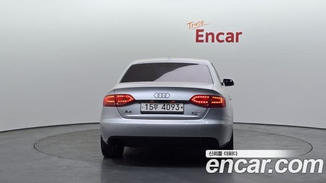 Audi New A4 B8, 2010 4