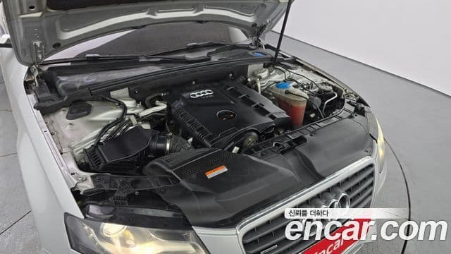 Audi New A4 B8, 2010 6