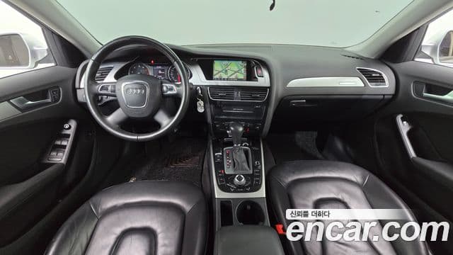 Audi New A4 B8, 2010 7