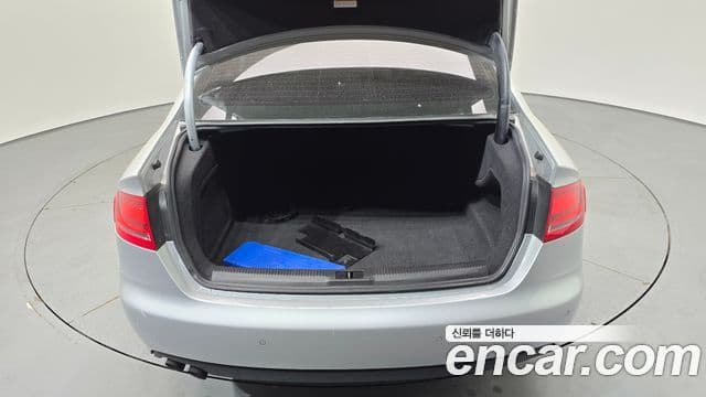 Audi New A4 B8, 2010 20