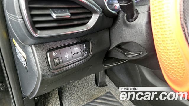 Hyundai Santa Fe TM Exclusive, 2019 16