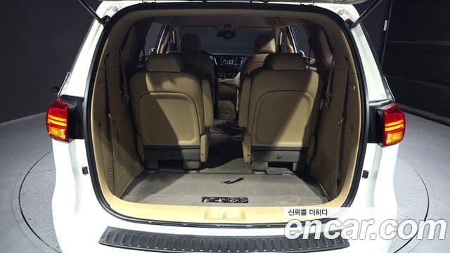 Kia All New Carnival Luxury, 2016 20