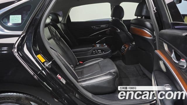 Kia The / новый K9 Grand Platinum, 2019 12