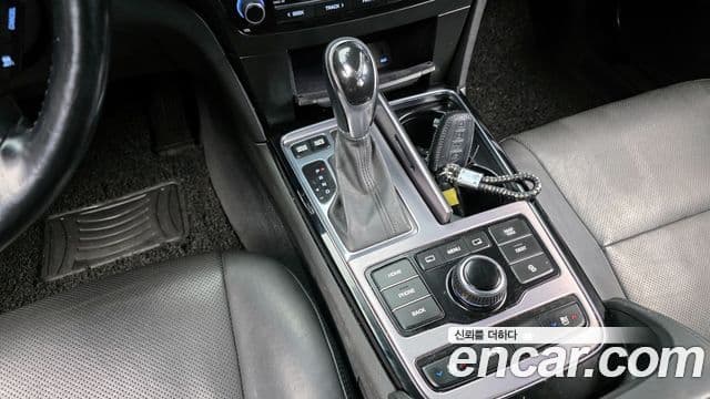 Hyundai Equus(новый кузов / новое поколение) 5.0 экспортная версия, 2014 9