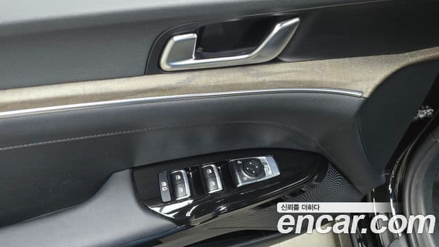 Kia K5 гибрид 3세대 Noblesse, 2023 18