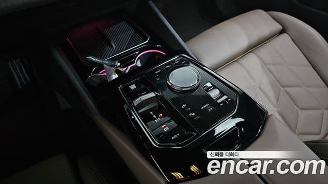 BMW 5시리즈 (G60) 520i M Sport, 2025 9