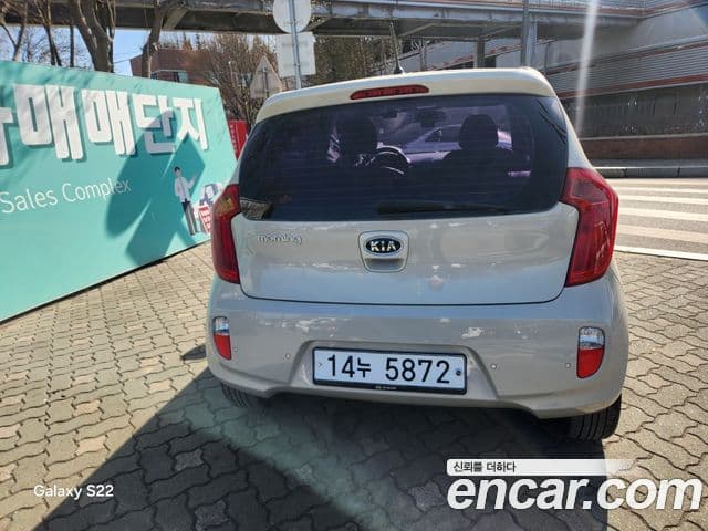 Kia All New Morning Luxury, 2012 3