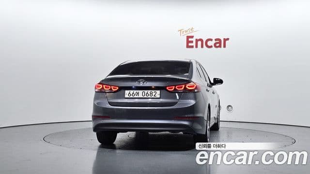 Hyundai Avante AD Premium, 2016 4