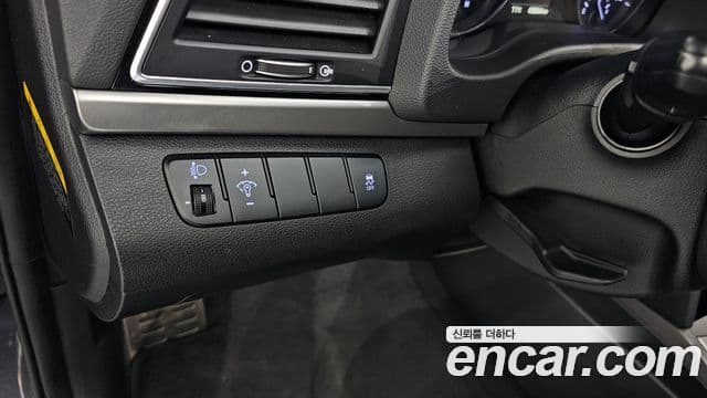 Hyundai Avante AD Premium, 2016 16