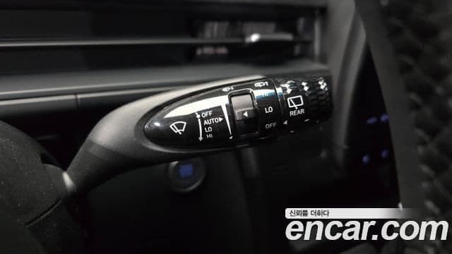 Hyundai Staria Modern, 2025 17