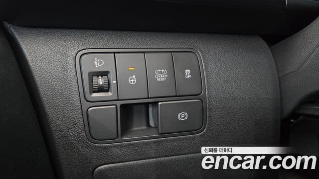 Hyundai Staria Modern, 2025 19