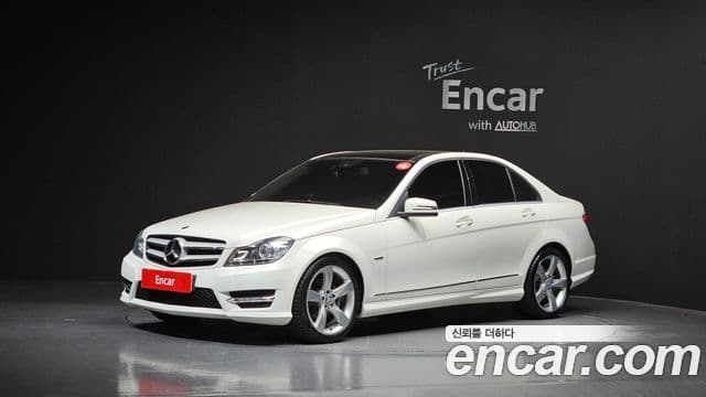 Mercedes-Benz C-класс W204 Avantgarde, 2012 1