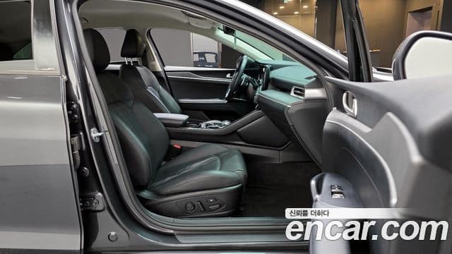 Kia K5 3세대 Prestige, 2020 10