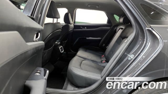 Kia K5 3세대 Prestige, 2020 12