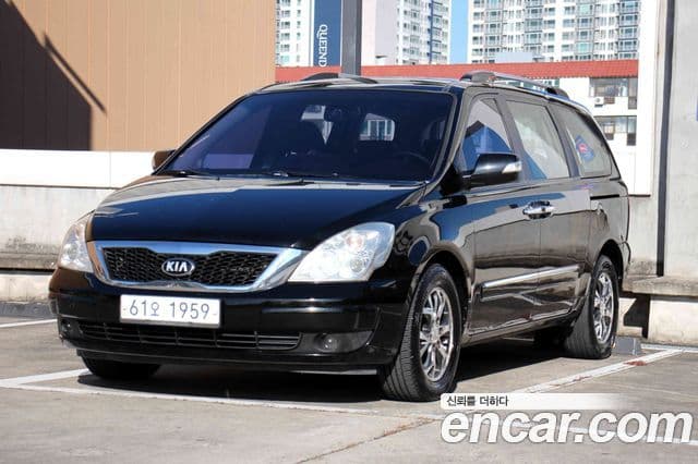 Kia Carnival R топовая версия, 2014 2