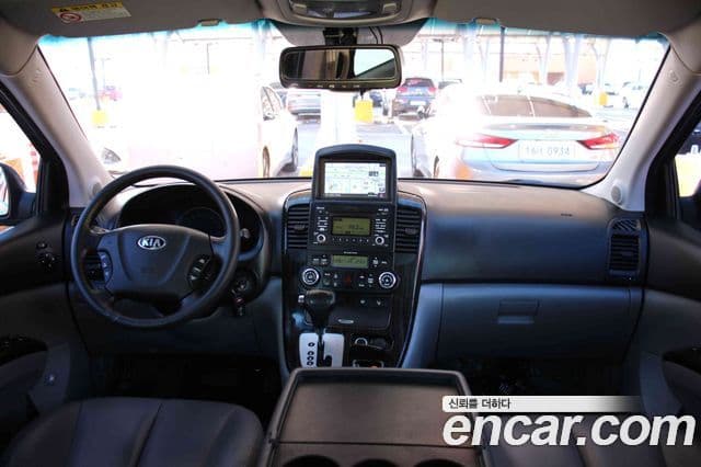 Kia Carnival R топовая версия, 2014 11