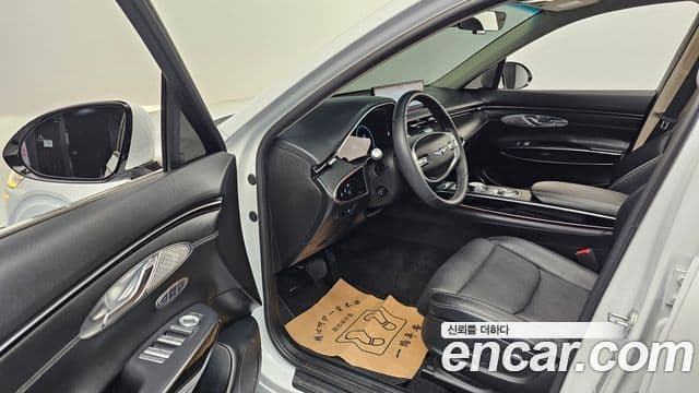 Genesis GV70, 2021 10