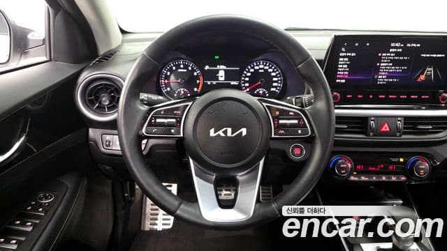 Kia The / новый New K3 2세대 Prestige, 2024 13