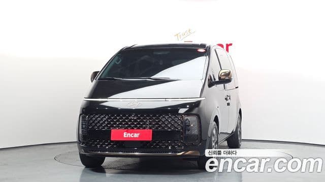 Hyundai Staria Inspiration, 2025 3