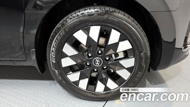 Hyundai Staria Inspiration, 2025 все фото