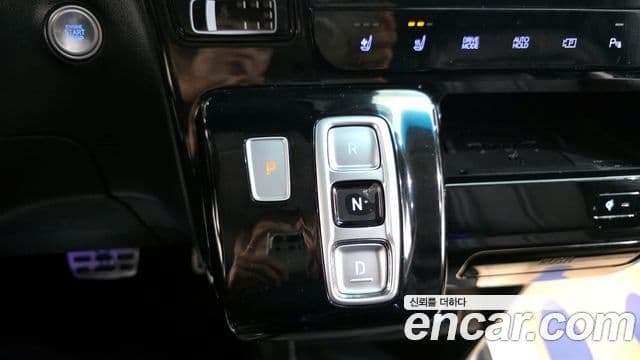 Hyundai Staria Inspiration, 2025 9