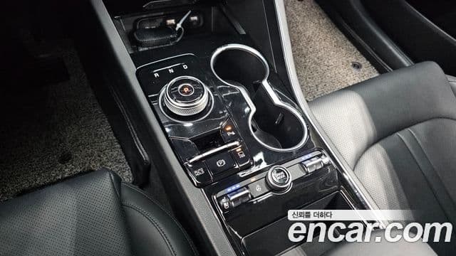 Kia K5 гибрид 3세대 Noblesse, 2021 9