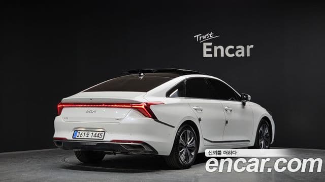 Kia K8 гибрид Signature, 2022 2