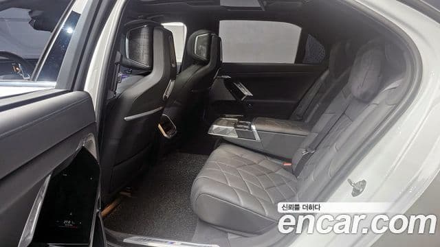 BMW 7시리즈 (G70) 740i xDrive M Sport, 2024 13