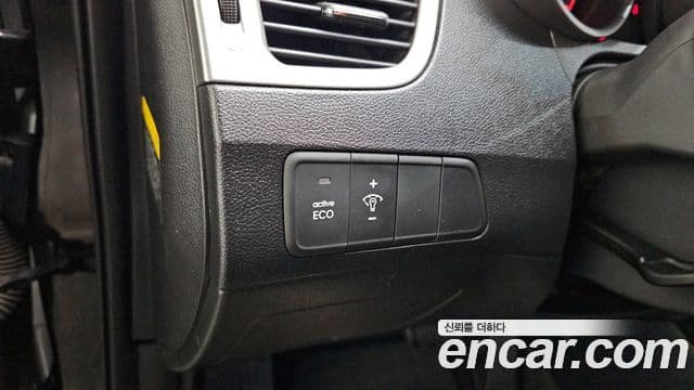 Hyundai Avante MD Luxury, 2012 13