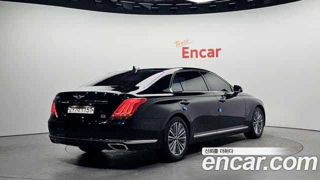 Genesis EQ900 Luxury, 2016 2