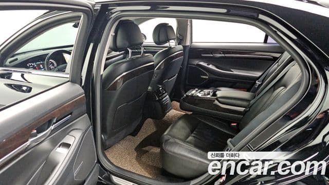 Genesis EQ900 Luxury, 2016 11