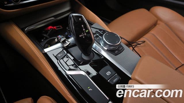 BMW 5시리즈 (G30) 520d xDrive M Sport, 2018 9