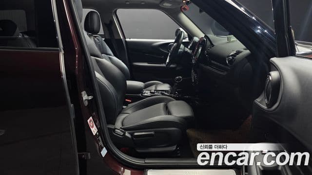 Mini Cooper 클럽맨 2세대, 2017 10