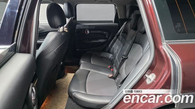 Mini Cooper 클럽맨 2세대, 2017 12