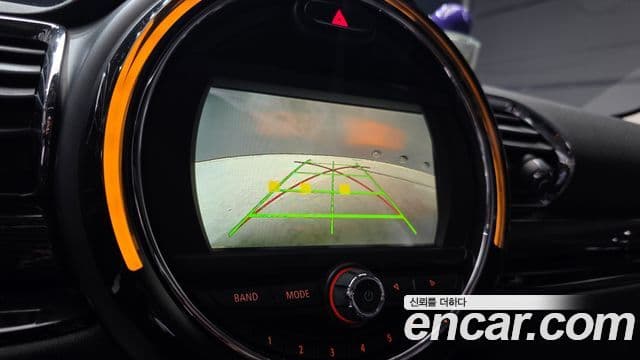 Mini Cooper 클럽맨 2세대, 2017 15