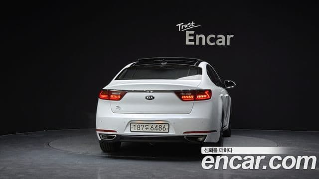 Kia All New K7 3.0 LPI Luxury (арендный автомобиль), 2018 4