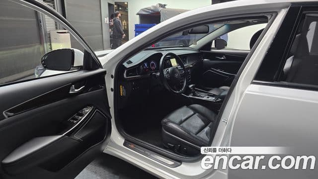 Kia All New K7 3.0 LPI Luxury (арендный автомобиль), 2018 10