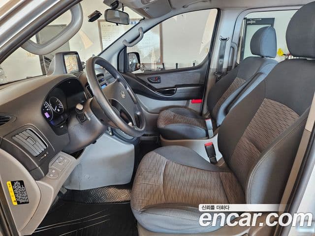 Hyundai Grand Starex Smart, 2017 11