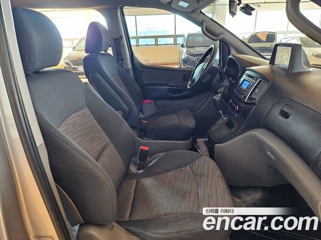 Hyundai Grand Starex Smart, 2017 12
