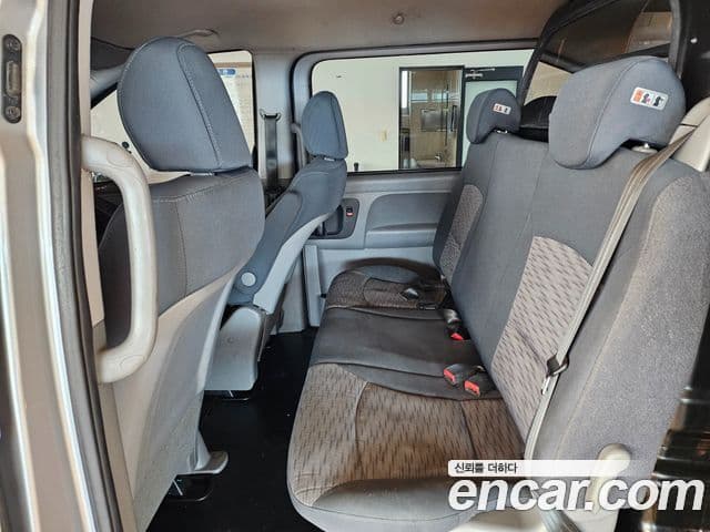 Hyundai Grand Starex Smart, 2017 13