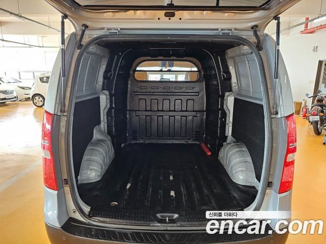 Hyundai Grand Starex Smart, 2017 15