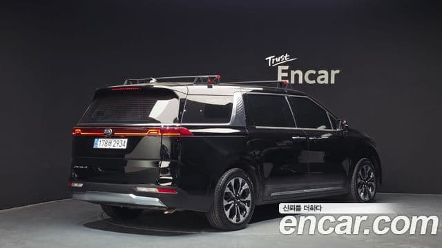 Kia Carnival 4세대 Signature, 2021 2