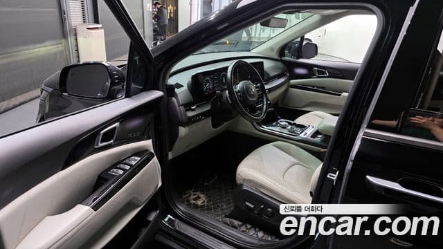 Kia Carnival 4세대 Signature, 2021 10