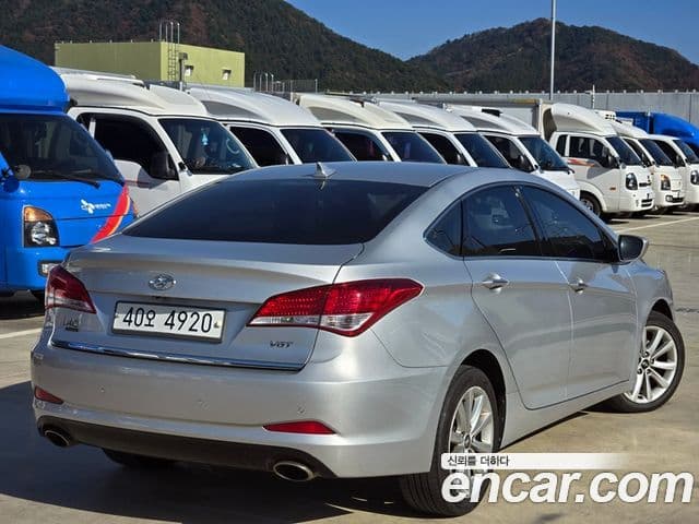 Hyundai i40 살룬 Modern, 2012 4